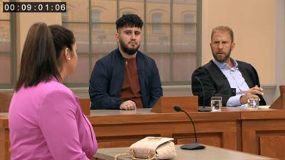 Ulrich Wetzel - Das Jugendgericht: Griechische Spezialitäten frei Haus! Essenslieferant soll aus Rache seine Ex überfallen haben