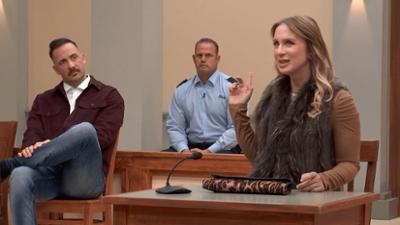 Ulrich Wetzel - Das Jugendgericht: Enttäuschte Vatersuche - Ausreißerin soll Gartenhaus von potenziellem Erzeuger abgefackelt haben