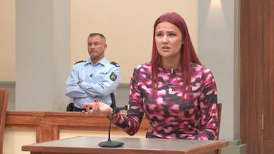 Ulrich Wetzel - Das Jugendgericht: Folge 12: Hat 18-jähriger Vamp Lehrer absichtlich in den Po gebissen?