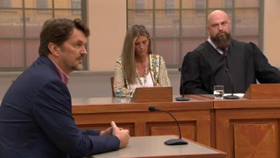 Ulrich Wetzel - Das Strafgericht: Ehemalige Höhlenbewohnerin soll Konkurrentin niedergeschlagen haben