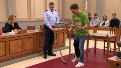 Ulrich Wetzel - Das Strafgericht: Kapitän unter Druck - Warum verlor Binnenschiffer beim Anlegen fast sein Bein?