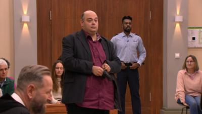 Ulrich Wetzel - Das Strafgericht: Folge 409: Gemeinsames Nacktbaden endet in Katastrophe