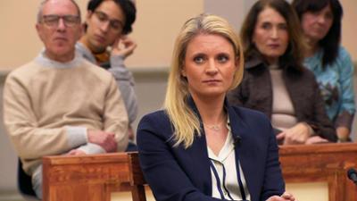 Ulrich Wetzel - Das Strafgericht: Folge 394: Gehörnte Ehefrau soll untreuem Ehemann aus Wut Pfeil in den Po geschossen haben