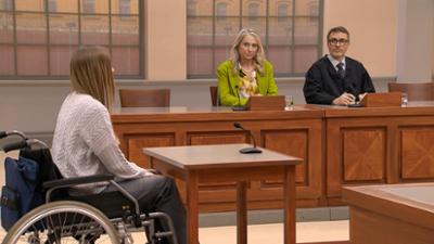 Ulrich Wetzel - Das Strafgericht: Hat taffe Geschäftsfrau als Geisterfahrerin Unfall verursacht, weil sie ihre Lebenslüge vertuschen w