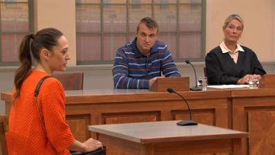 Ulrich Wetzel - Das Strafgericht: Folge 197: Betrüger oder Superheld - Rettete Vater Frau vor dem Ertrinken?