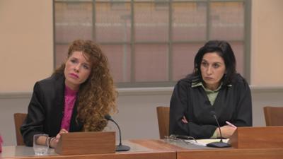 Ulrich Wetzel - Das Strafgericht: Müllkünstler fast erfroren! Sperrte Frau Ex-Verlobten in Lieferwagen und räumte sein halbes Konto le