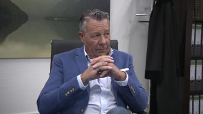 Ulrich Wetzel - Der Ermittlungsrichter: Staffel 1, Folge 20: Führte zuverlässiger Familienvater ein Doppelleben?