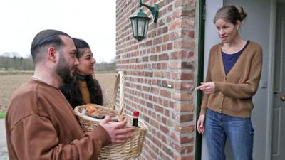 Verklag mich doch!: Folge 111: Türkische Familie wird von Nachbarn gemieden