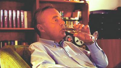 Anwälte der Toten: Folge 9: Tasche im See / Im Pool ertrunken