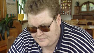 Anwälte der Toten: Staffel 3, Folge 3: Mysteriöser Überfall auf eine Videothek