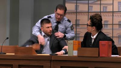 Barbara Salesch: Folge 16: Hundesalon brennt lichterloh