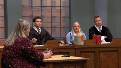 Barbara Salesch: Folge 9: Lehrer fällt gefährlichem Schulstreich zum Opfer