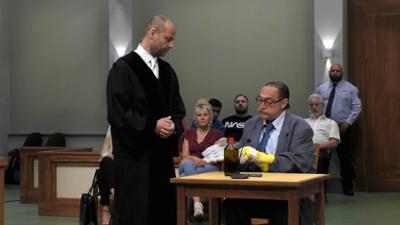 Barbara Salesch: Folge 5: Schwarze Witwe gerät an den Falschen