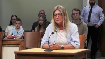 Barbara Salesch: Folge 6: Brandgefährliche Sabotage - Mieterin unter Verdacht