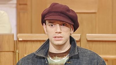 Das Familiengericht: Folge 82: Eine Hand wäscht die andere