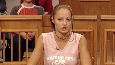 Das Familiengericht: Folge 75: Schnee von gestern / Der Kriegsberichterstatter