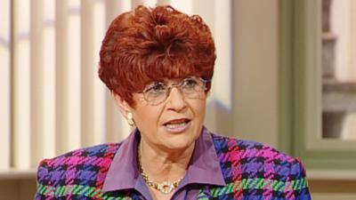 Das Familiengericht: Folge 171: Laufsteg des Leidens / Geld macht glücklich