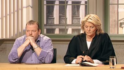 Das Familiengericht: Folge 173: Sprachlos / Der Mitläufer