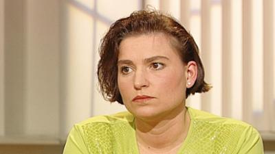 Das Familiengericht: Folge 100: Feuerteufel / Ich war noch niemals in New York