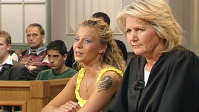 Das Familiengericht: Folge 9: Unter Brüdern / Was du heute kannst besorgen