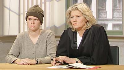 Das Familiengericht: Folge 28: Ein Mann, ein Wort / Auf Sand gebaut