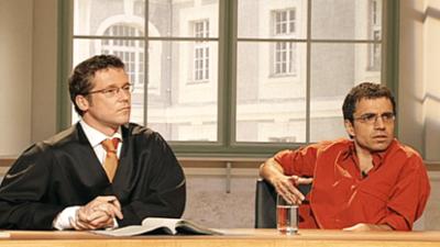 Das Familiengericht: Folge 56: Freunde des Lichts