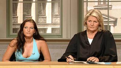 Das Familiengericht: Folge 29: Die Kommune / Das schwarze Schaf