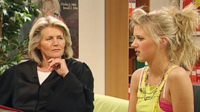 Das Familiengericht: Folge 9: Entstellte Prinzessin Das Familiengericht: Folge 9: Entstellte Prinzessin