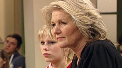 Das Familiengericht: Folge 869: Geschlagenes Glück