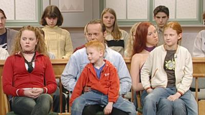 Das Familiengericht: Folge 69: Viermal Rot / Mein Haus, mein Sohn & deine Freundin