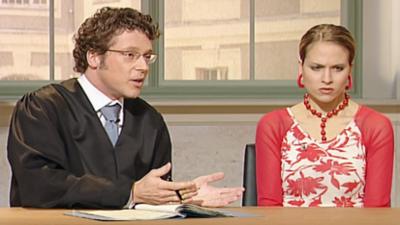 Das Familiengericht: Folge 77: In Wort und Schrift / Fanatische Liebe