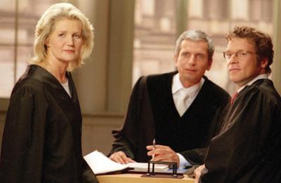 Das Familiengericht: Folge 79: Das verlorene Gedächtnis / Armenischer Adel