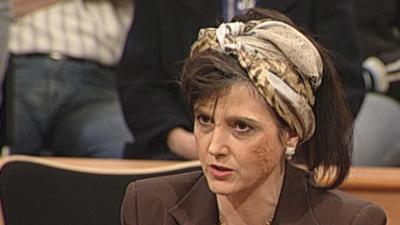 Das Strafgericht: Folge 150: Verlorene Kindheit / Dorfrock