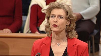 Das Strafgericht: Folge 159: Terror im Doppelhaus / Ganz der Vater?