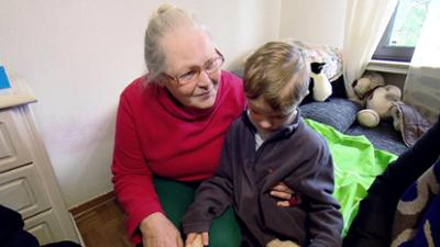 Der Blaulicht Report: Folge 49: 14-Jährige meldet unzumutbare Stiefmutter