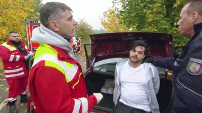 Der Blaulicht Report: Folge 83: Blutiger Verkehrsunfall deckt brutales Verbrechen auf