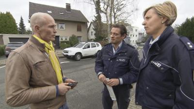 Der Blaulicht Report: Folge 34: Frau bekommt Baby geschenkt