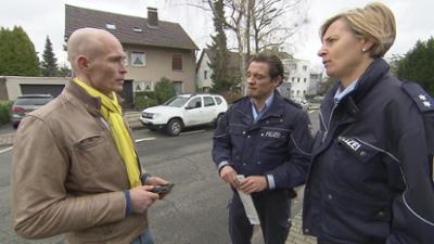 Der Blaulicht Report: Folge 34: Frau bekommt Baby geschenkt