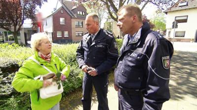 Der Blaulicht Report: In Notwehr / Geballte Eifersucht / Romeo & Julia / Mitleidsmasche