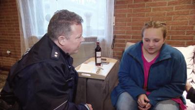 Der Blaulicht Report: Baby in Pfandautomaten gefunden / Blutige Entdeckung in Waschküche