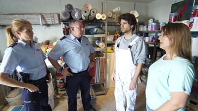 Der Blaulicht Report: Rentnerin beobachtet Entführung ihrer Nachbarin / Frau wird auf Flugblatt bloßgestellt