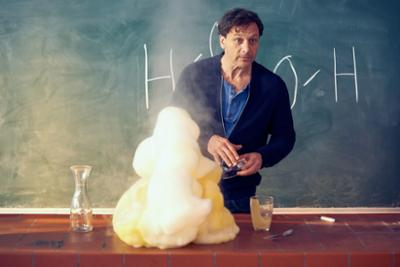 Der Lehrer: Staffel 8, Folge 10: Asche zu Asche, Joint zu Joint