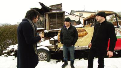 Die Versicherungsdetektive: Folge 3: Kaputtes Laptop-Display mittels einer Kopfnuss?