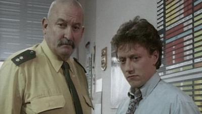 Die Wache: Staffel 1, Folge 4: Räuber und Gendarm