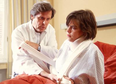 Dr. Stefan Frank - Der Arzt, dem die Frauen vertrauen: Staffel 7, Folge 3: Und keiner darf es wissen