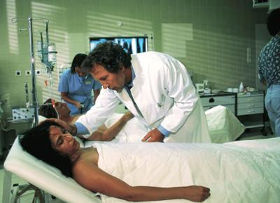 Dr. Stefan Frank - Der Arzt, dem die Frauen vertrauen: Staffel 2, Folge 6: Sturm ohne Warnung