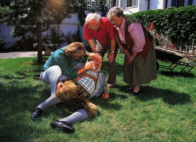 Dr. Stefan Frank - Der Arzt, dem die Frauen vertrauen: Staffel 1, Folge 6: Dr. Frank und die Wunderheilerin