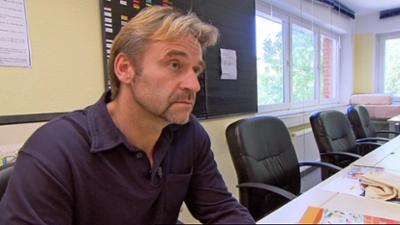 Familien im Brennpunkt: Folge 66: Alleinerziehende Mutter ist mit Kindern überfordert