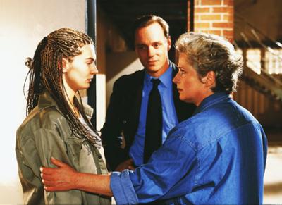 Hinter Gittern: Staffel 4, Folge 88: Allein unter Frauen