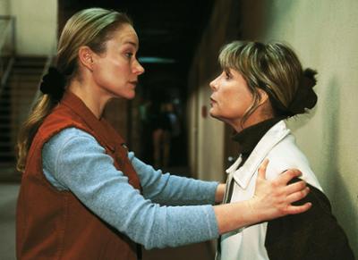 Hinter Gittern: Staffel 2, Folge 31: Nackte Wahrheit